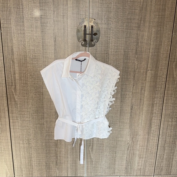 Zara Tops - Zara New Collection Combinat Lace Shirt